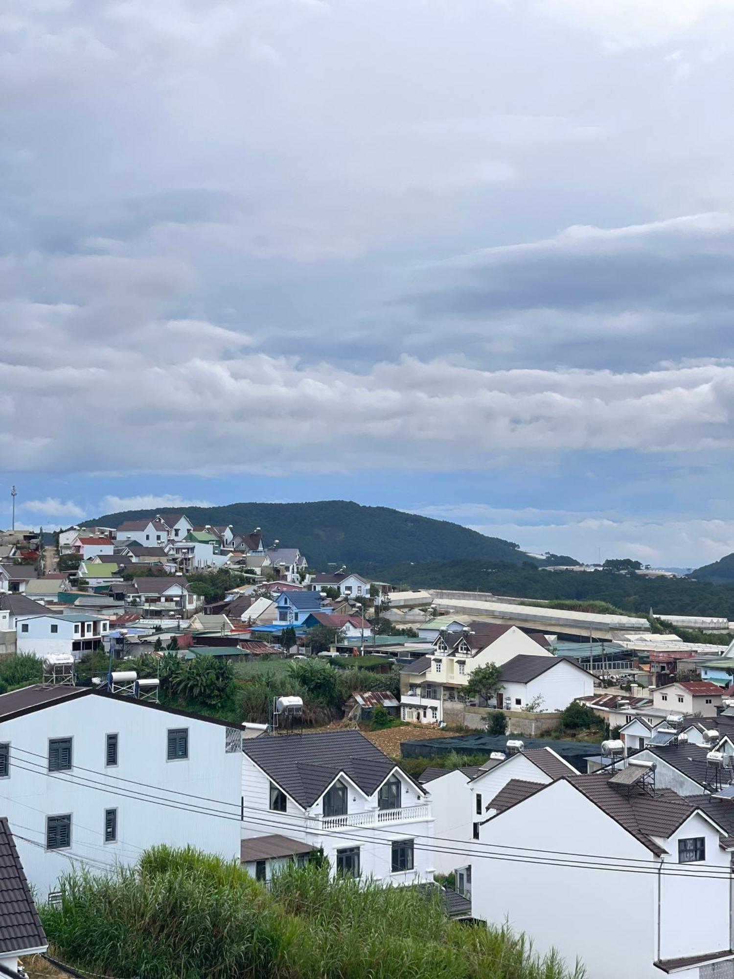 Tra Duyen Homestay Dalat Bagian luar foto